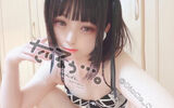 The selfie of a sick cute beautiful girl who seems to have made that chan younger is too erotic w