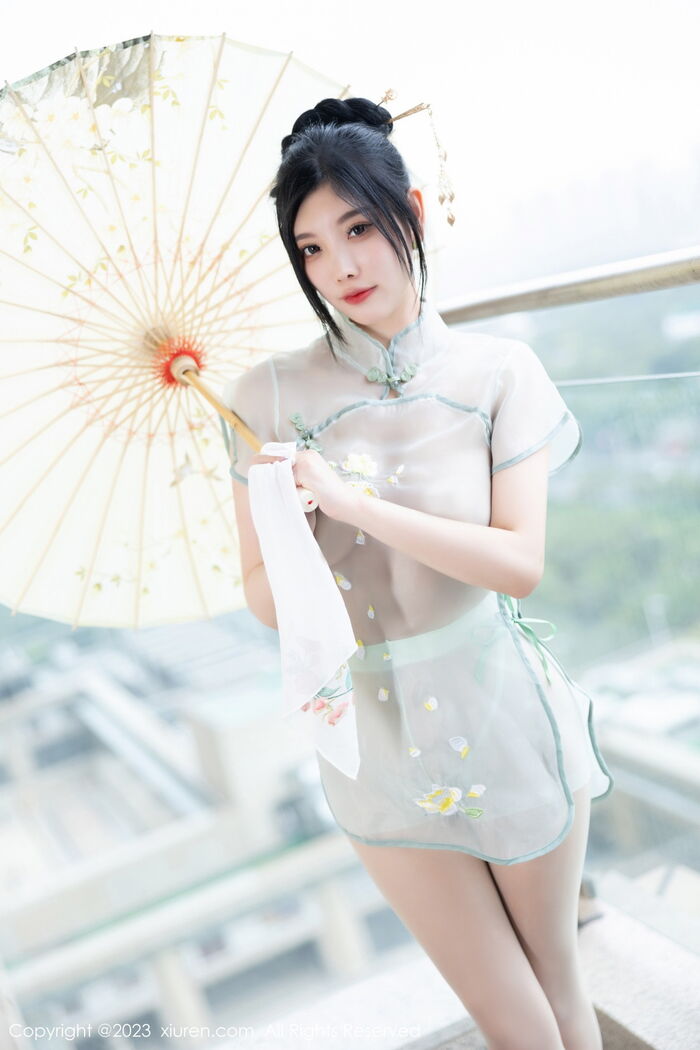 XiuRen 第7410th _Goddess 杨晨晨Yome 淡绿连衣长裙+轻透薄纱情趣旗袍惹火诱惑Photo 82P 51th image