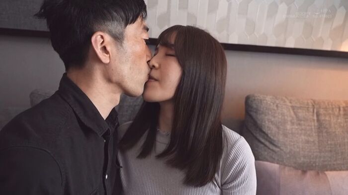 Kyoka Kitano G-cup young wife's first affair AV debut 28th image