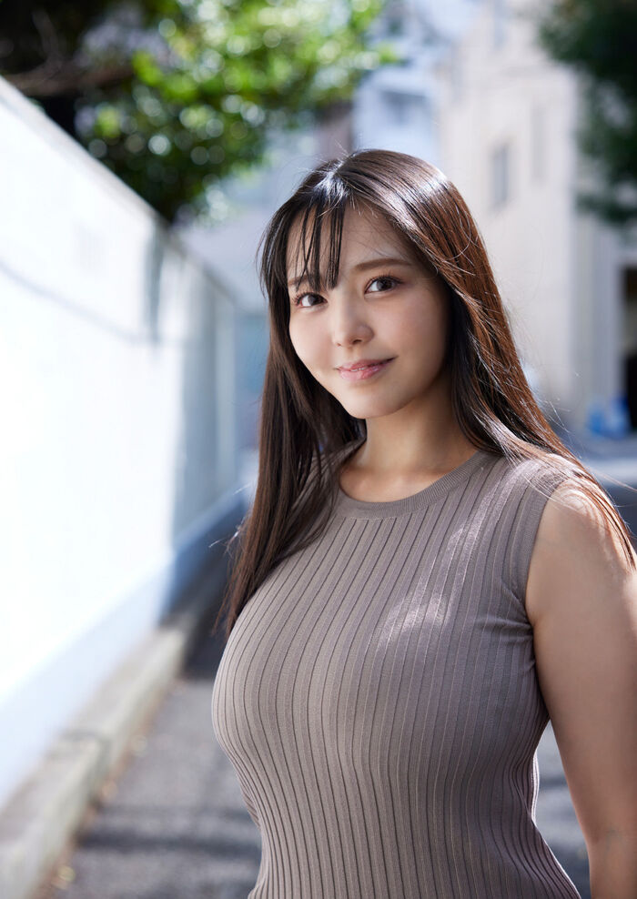 Momona Koibuchi 110cm! A very squishy adult photo collection with O-cup boobs in love 3th image