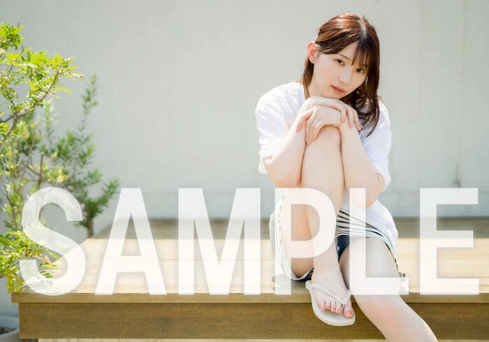 【Image】Beautiful voice actor boldly exposed in 1st photo book wwwwwwwww Honoka Kuroki, beautiful navel beautiful thighs are revealed!!! 11th image