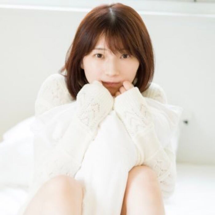 【Image】Beautiful voice actor boldly exposed in 1st photo book wwwwwwwww Honoka Kuroki, beautiful navel beautiful thighs are revealed!!! 2th image