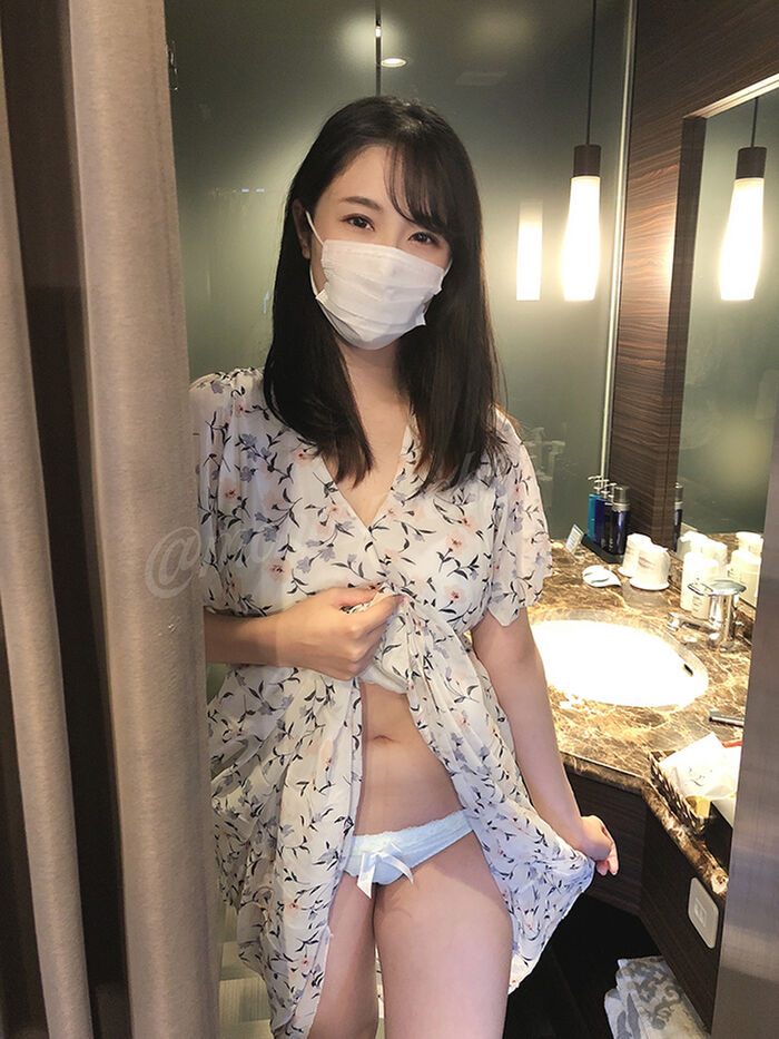 Little erotic selfie image of girls hiding only their faces with masks 20th image