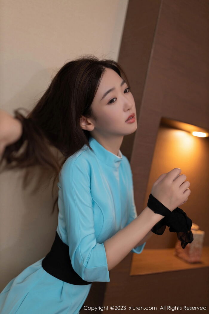 XiuRen第7516期_模特唐安琪蓝色空姐制服露白蕾丝内衣配超薄黑丝完美诱惑写真80P 14th image