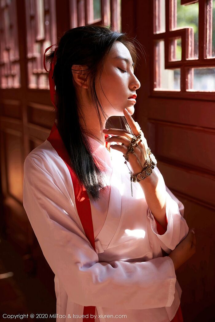 [MiiTao Mitsutosha] Vol.142_ 新人嫩模茵茵简紫霞仙子CoSclassic风清新迷人写真34P 11th image
