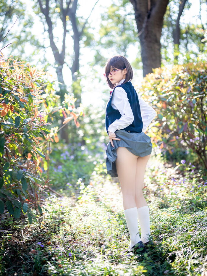 Cos小姐姐幼爱youmeko天乃莉莉纱主题户外性感JK短裙秀翘臀美腿完美诱惑写真27P 24th image