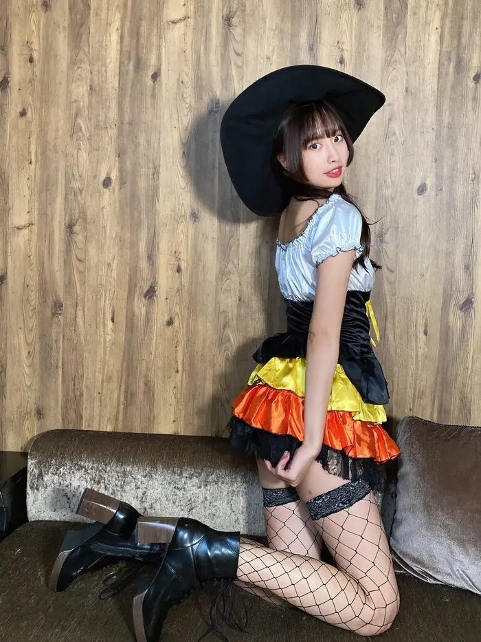 [137 high-quality erotic images of Rarumu Fujikawa] Slender swimsuit underwear gravure of a leg-long leg quarter beauty who has half of her body as her legs 91th image