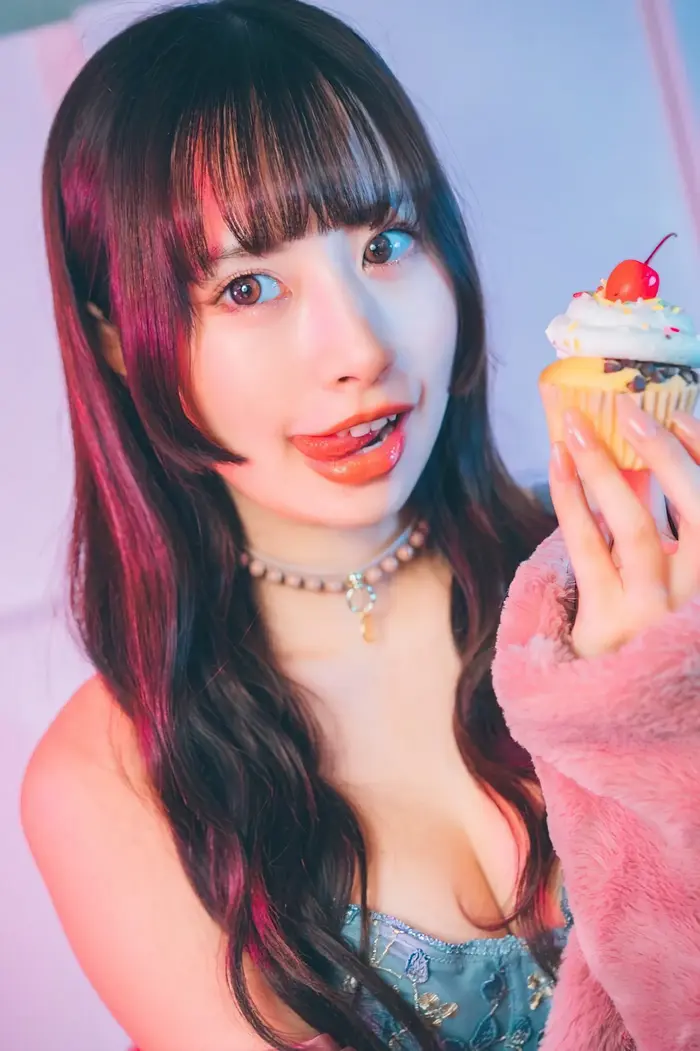 [137 high-quality erotic images of Rarumu Fujikawa] Slender swimsuit underwear gravure of a leg-long leg quarter beauty who has half of her body as her legs 96th image