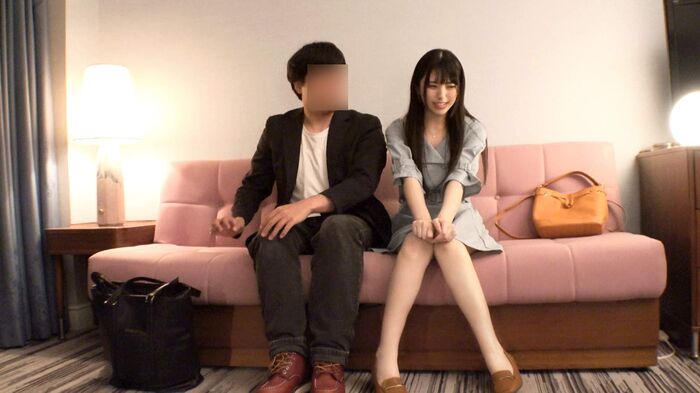 * Chest feces NTR * Picking up daddy active girls at Azabu Juban. Actually, I'm really in love with my dad ... Reluctantly OK to NTR offer. Rich vaginal shot SEX in front of daddy 7th image