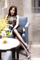 XiuRen第7568期_女神王馨瑶yanni性感黑色蕾丝内衣配闪亮黑丝秀惹火身材诱惑写真91P