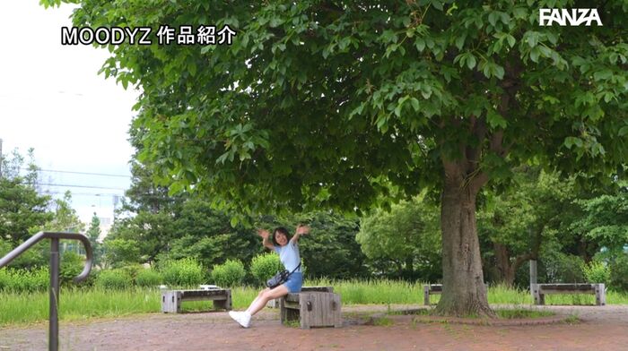Haru Kikuchi Bright de S beautiful girl AV debut 15th image