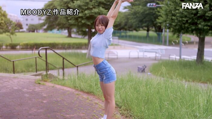 Haru Kikuchi Bright de S beautiful girl AV debut 21th image