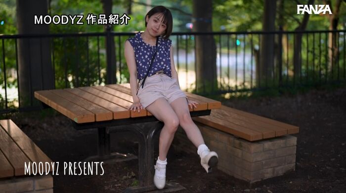 Haru Kikuchi Bright de S beautiful girl AV debut 28th image
