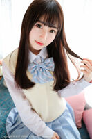 [UXING优星馆] Vol.041_萝妹子丸子mayuki清纯学生装秀完美身身清爽迷人写真43P
