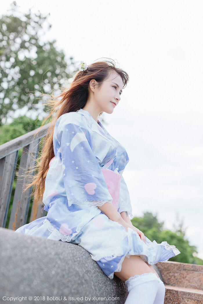 [Tukmo兔几盟] Vol.118_嫩模夏美酱户外日系百花裙配白丝袜清新迷人写真61P 15th image