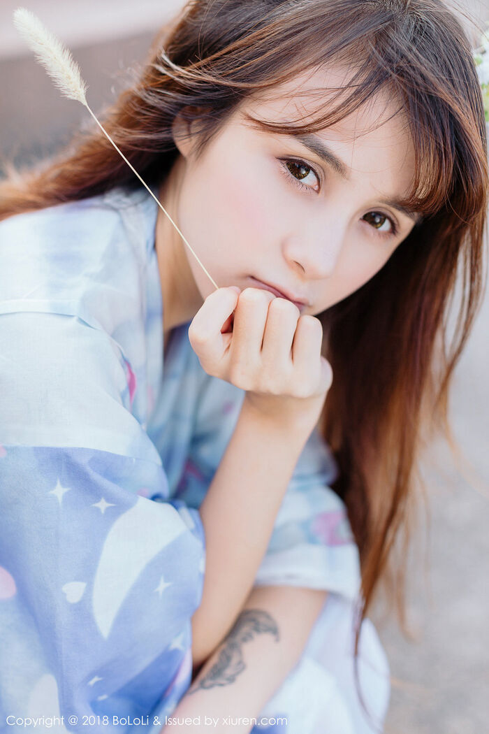 [Tukmo兔几盟] Vol.118_嫩模夏美酱户外日系百花裙配白丝袜清新迷人写真61P 22th image