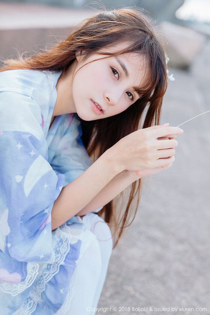 [Tukmo兔几盟] Vol.118_嫩模夏美酱户外日系百花裙配白丝袜清新迷人写真61P 23th image