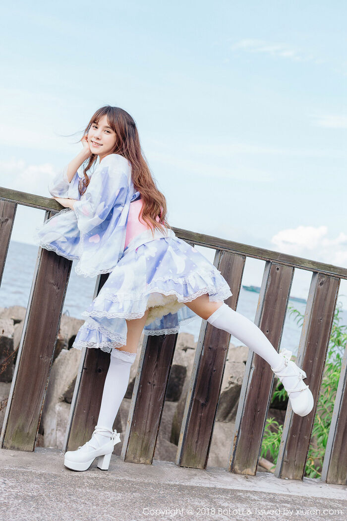 [Tukmo兔几盟] Vol.118_嫩模夏美酱户外日系百花裙配白丝袜清新迷人写真61P 25th image
