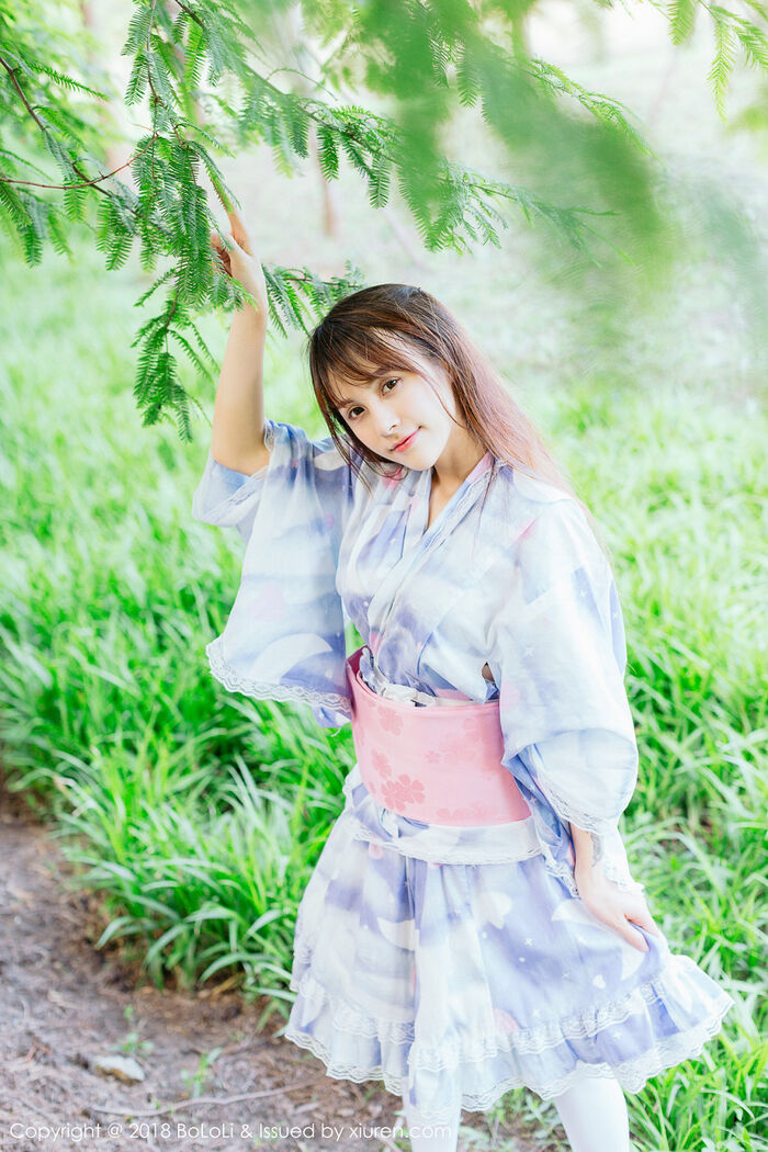 [Tukmo兔几盟] Vol.118_嫩模夏美酱户外日系百花裙配白丝袜清新迷人写真61P 46th image