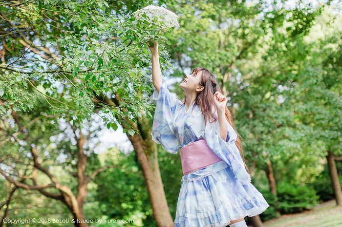 [Tukmo兔几盟] Vol.118_嫩模夏美酱户外日系百花裙配白丝袜清新迷人写真61P 50th image