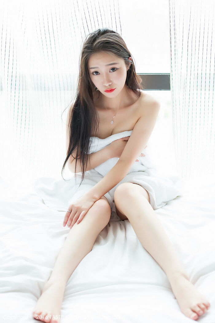 [Taste] Vol.012_嫩模张槑槑皮卡丘上衣下的饱满双乳性感小内裤写真50P 28th image