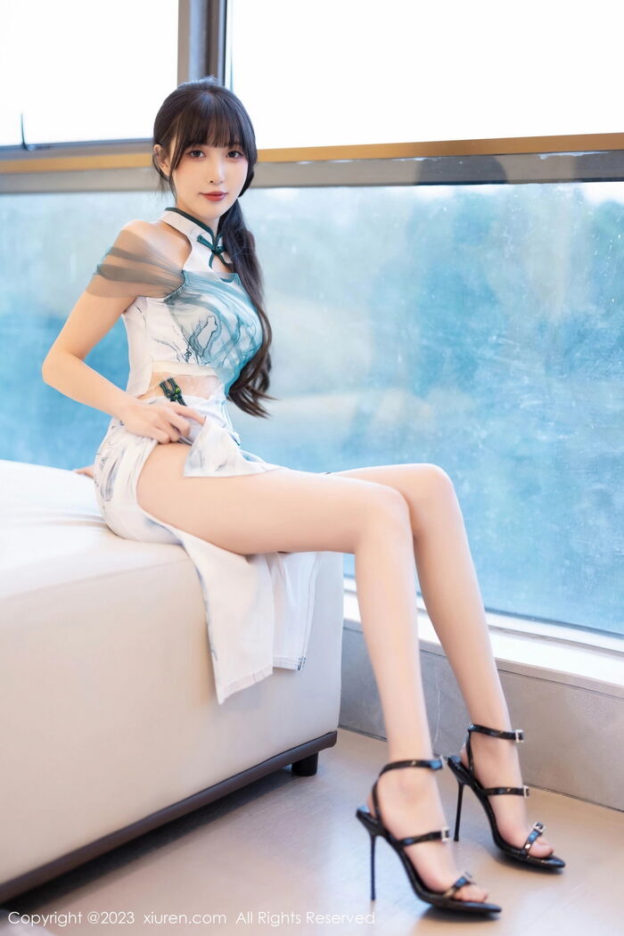 XiuRen第7605期_模特林星阑性感白带图案旗袍露性感内衣秀曼妙身姿诱惑写真90P 6th image