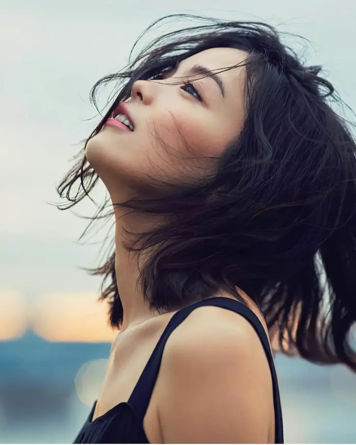 [68 high-quality erotic images of Mikiko Yano] Semi-nude swimsuit gravure of former gal model 49th image
