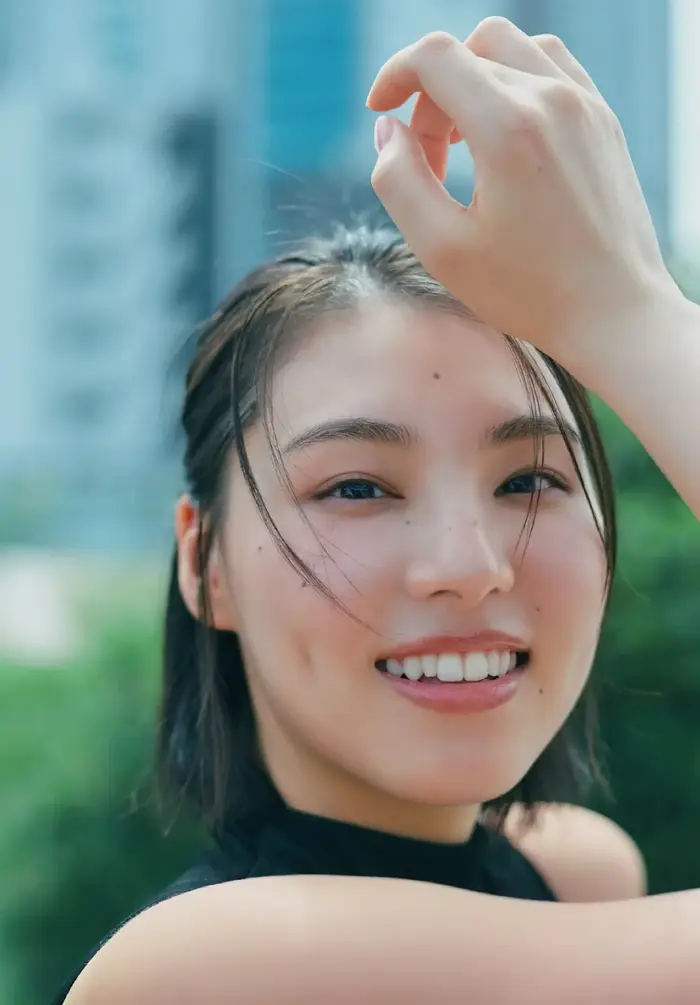 [143 high-quality erotic images of Iori Sagara] Former Nogizaka member's semi-nude swimsuit gravure 15th image