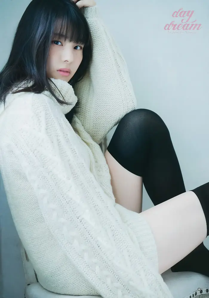 [143 high-quality erotic images of Iori Sagara] Former Nogizaka member's semi-nude swimsuit gravure 92th image
