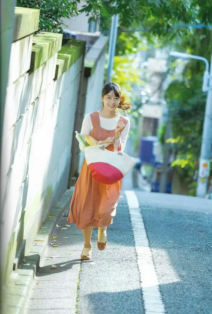 [107 high-quality erotic images of Mai Fukagawa] Former Nogizaka member's swimsuit with outstanding transparency clothing gravure 21th image
