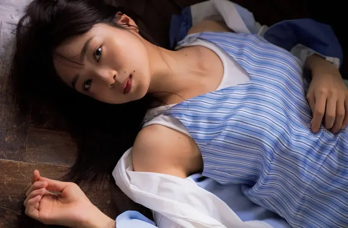 [107 high-quality erotic images of Mai Fukagawa] Former Nogizaka member's swimsuit with outstanding transparency clothing gravure 6th image