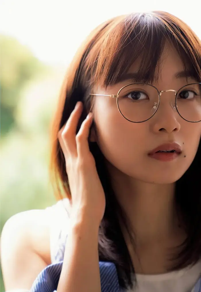 [107 high-quality erotic images of Mai Fukagawa] Former Nogizaka member's swimsuit with outstanding transparency clothing gravure 7th image