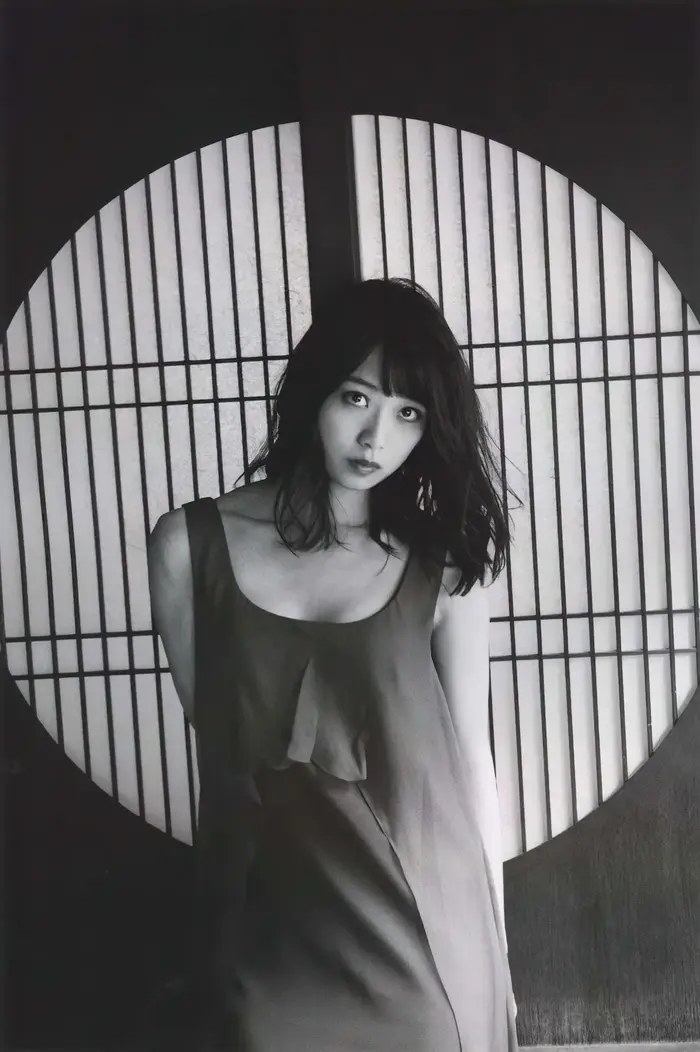 [107 high-quality erotic images of Mai Fukagawa] Former Nogizaka member's swimsuit with outstanding transparency clothing gravure 71th image