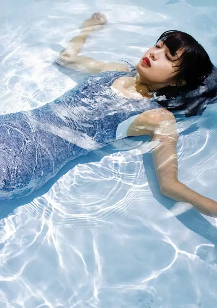 [107 high-quality erotic images of Mai Fukagawa] Former Nogizaka member's swimsuit with outstanding transparency clothing gravure 76th image