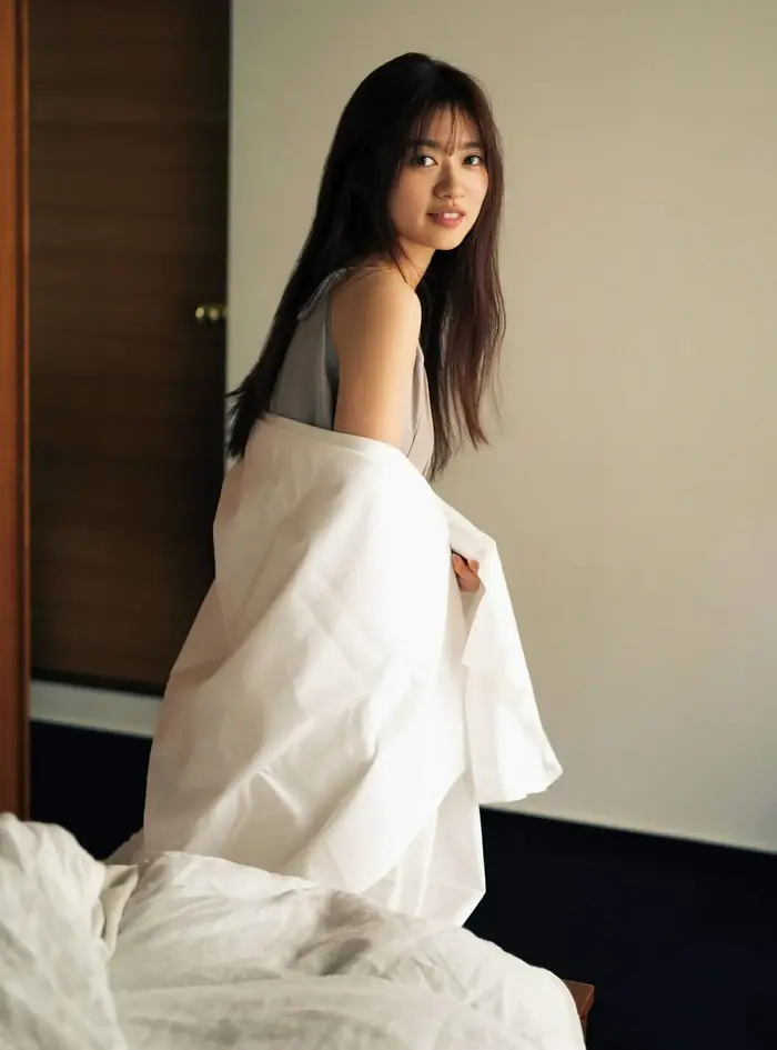 [79 high-quality erotic images of Ranyo Terada] Nogizaka member Ranran's swimsuit beautiful legs gravure 10th image