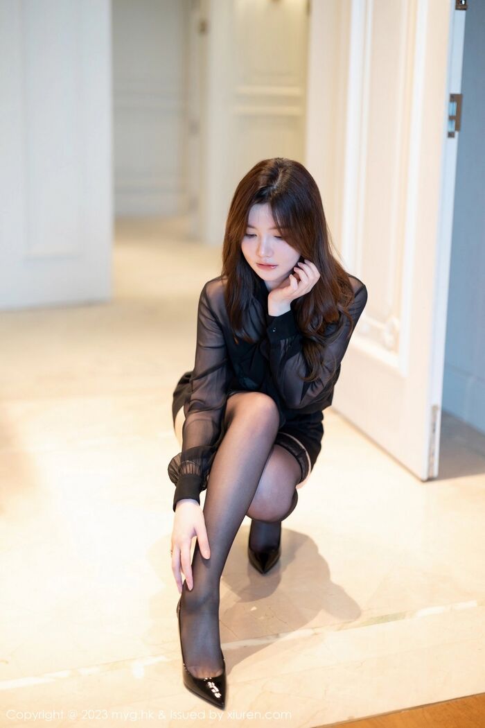 [MyGirl美媛馆] Vol.649_模特糯美子MINIbabe性感黑色蕾丝内衣配黑色蕾丝吊袜fascinating写真62P 12th image
