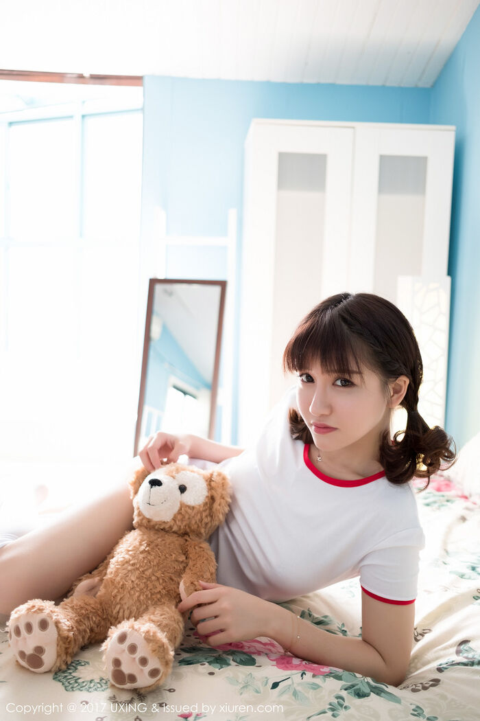 [UXING优星馆] Vol.040_嫩模K8傲娇萌萌Vivian居家大床上体操服可爱萌动写真60P 27th image