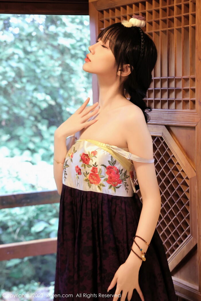 XiuRen第7677期_模特玥儿玥er济州岛旅拍大长今服饰半脱秀完美身姿迷人诱惑写真66P 14th image