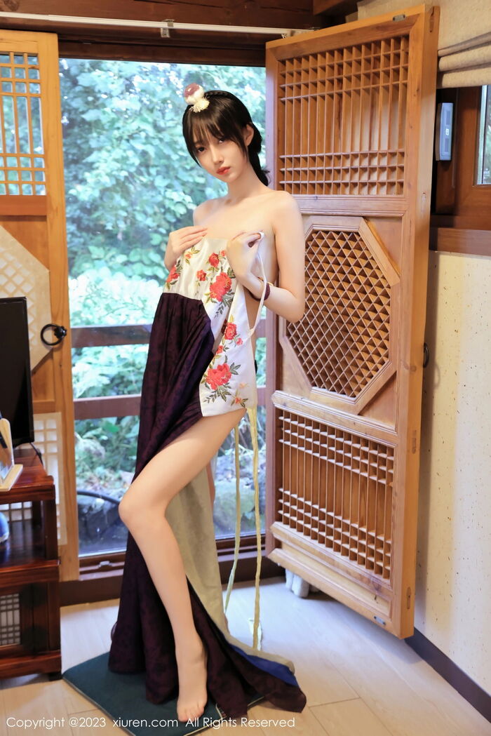 XiuRen第7677期_模特玥儿玥er济州岛旅拍大长今服饰半脱秀完美身姿迷人诱惑写真66P 23th image