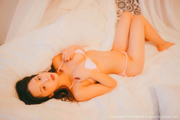 [RUISG瑞丝馆]VOL.070_嫩模木木夕Mmx私房性感白色内衣秀完美身材豪乳诱惑写真46P 24th image