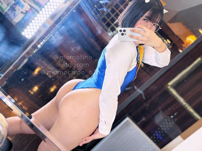 If you look back, you will have an ass part25 25th image