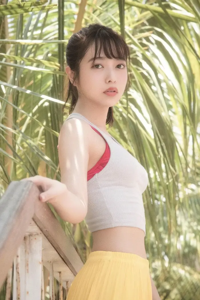 [82 high-quality erotic images of Yuri Saito] Yutan Motonogizaka's sexy lingerie cleavage gravure 22th image