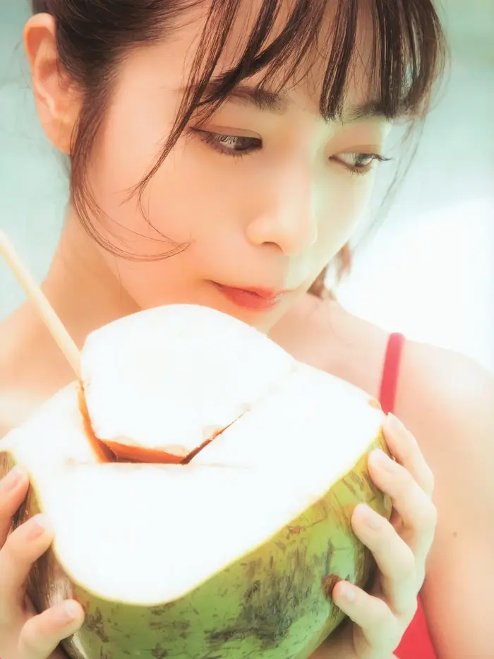 [82 high-quality erotic images of Yuri Saito] Yutan Motonogizaka's sexy lingerie cleavage gravure 3th image