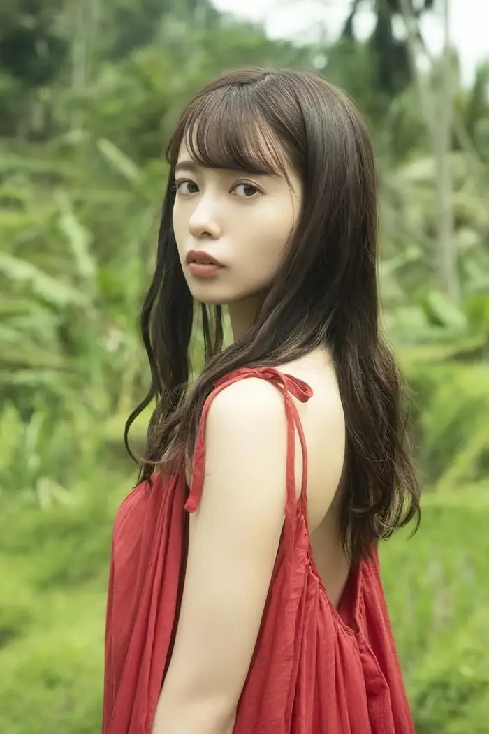 [82 high-quality erotic images of Yuri Saito] Yutan Motonogizaka's sexy lingerie cleavage gravure 33th image