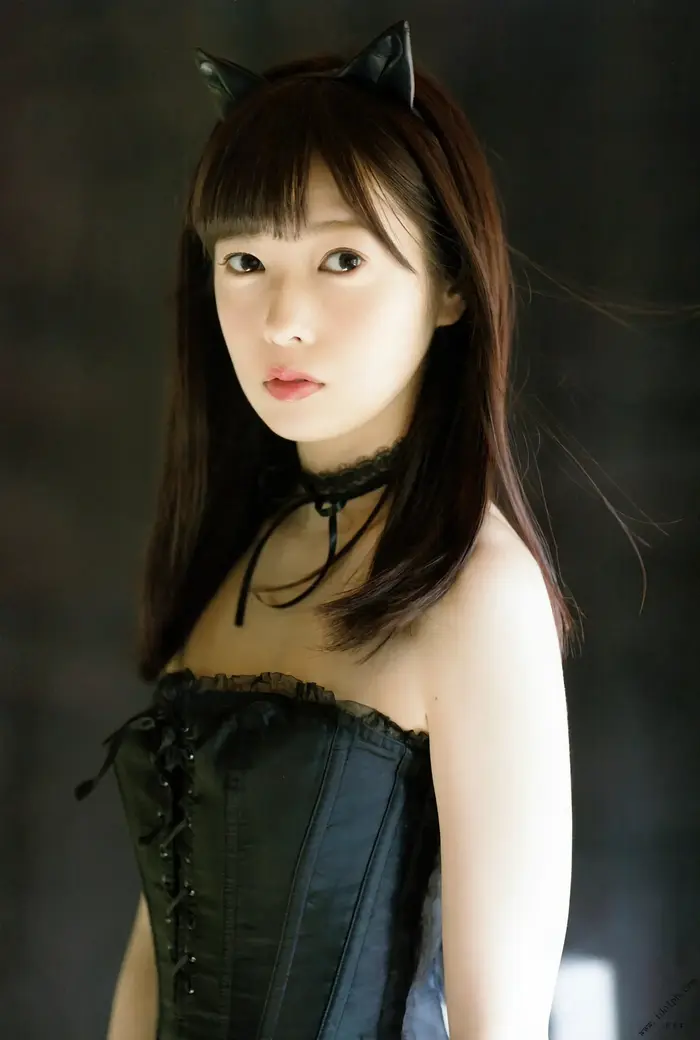 [82 high-quality erotic images of Yuri Saito] Yutan Motonogizaka's sexy lingerie cleavage gravure 60th image