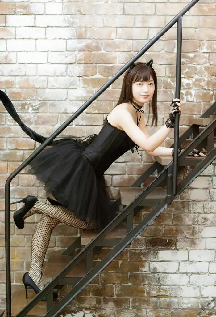 [82 high-quality erotic images of Yuri Saito] Yutan Motonogizaka's sexy lingerie cleavage gravure 61th image