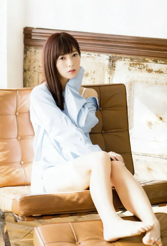 [82 high-quality erotic images of Yuri Saito] Yutan Motonogizaka's sexy lingerie cleavage gravure 64th image