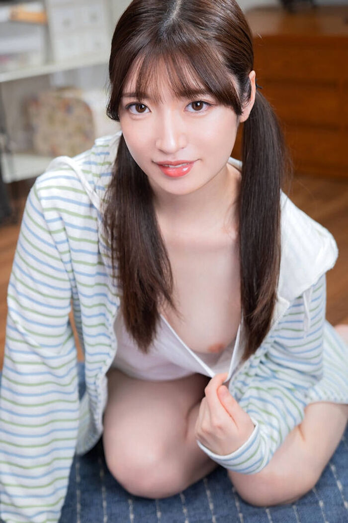 Erotic images of beautiful women with insane boobs 8th image