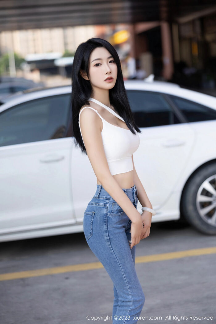 XiuRen第7781期_神苏苏阿性感白上衣配简约牛仔裤秀曼妙绝美身姿诱惑写真95P 2th image