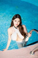 [MyGirl美媛馆] Vol.645_模特软软爱吃肉户外泳池+室浴缸情趣服饰秀傲人豪乳诱惑写真41P